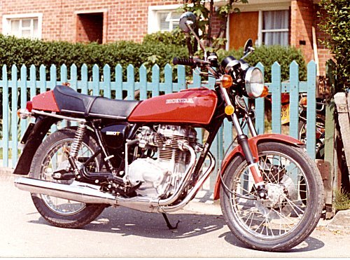 photo honda CJ250T